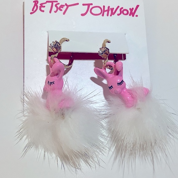 New Betsey Johnson SOMEBUNNYS BABY PUFF EARRINGS - Picture 3 of 8